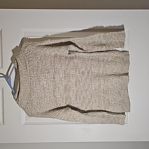 Chico's Oatmeal Loose Knit Cowl Neck Sweater Size 0 S - Picture 3 of 5